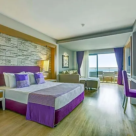 Tui Magic Life Jacaranda ホテル