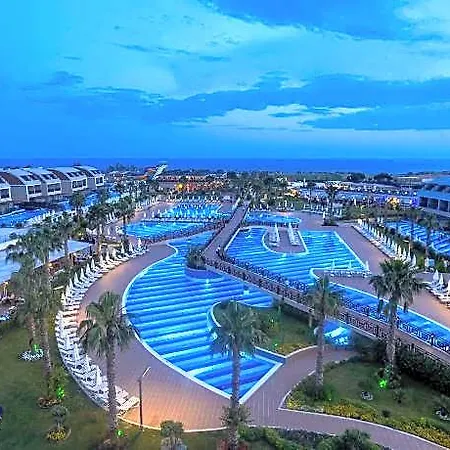 ホテル Tui Magic Life Jacaranda 5*