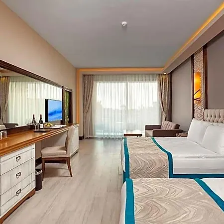 Tui Magic Life Jacaranda Hotel 5*